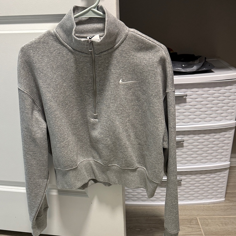 Nike Women's Heather Gray Quarter-Zip Sweatshirt
